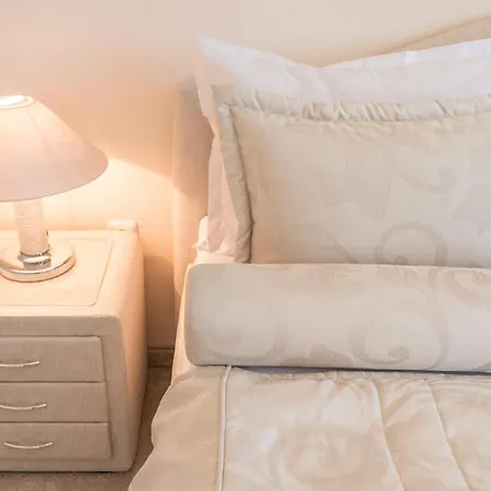 Apartment Private In Chayka Near The Sea Garden *