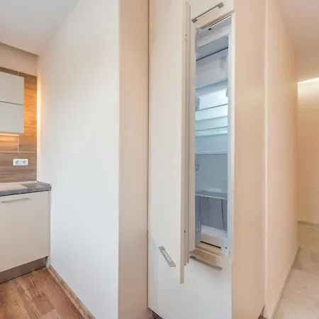 Private In Chayka Near The Sea Garden * Varna