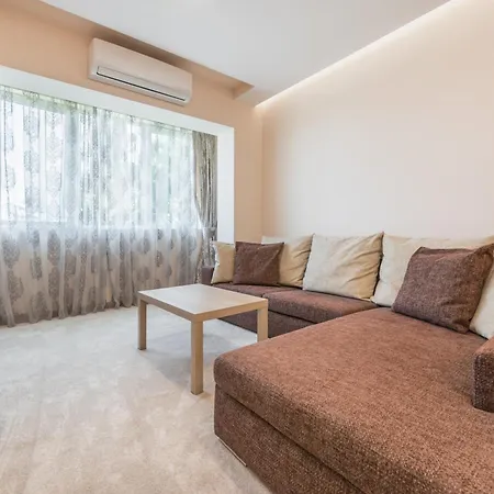 Private In Chayka Near The Sea Garden * Warna