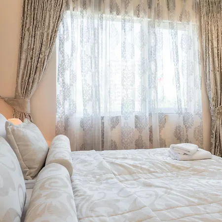 Private In Chayka Near The Sea Garden Warna