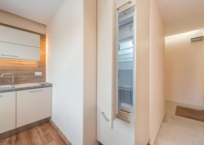 Private In Chayka Near The Sea Garden * Varna